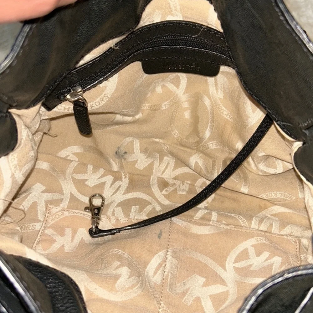 Michael Kors Purse - Picture 13 of 15
